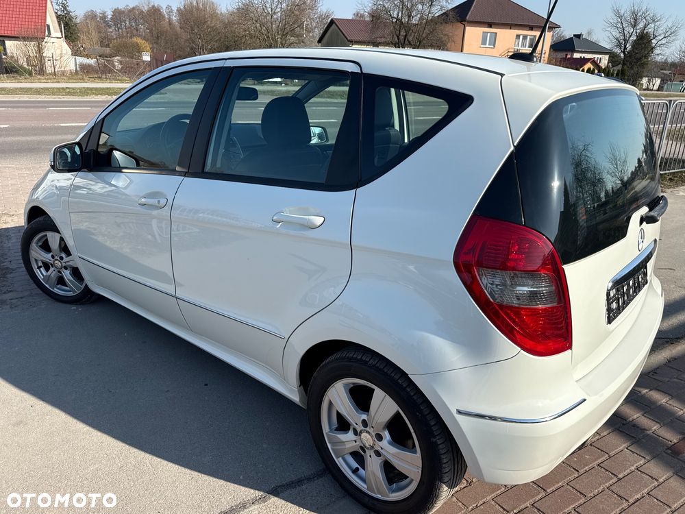 Mercedes-Benz Klasa A 180 Autotronic Avantgarde Special Edition - 5