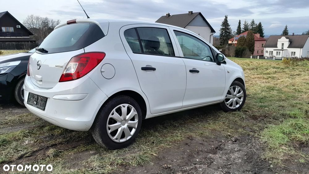 Opel Corsa - 2