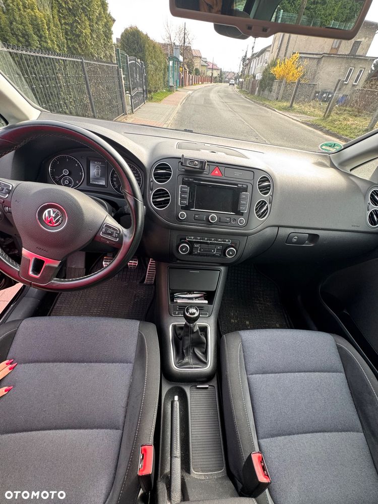 Volkswagen Golf Plus 1.6 TDI DPF Style - 12