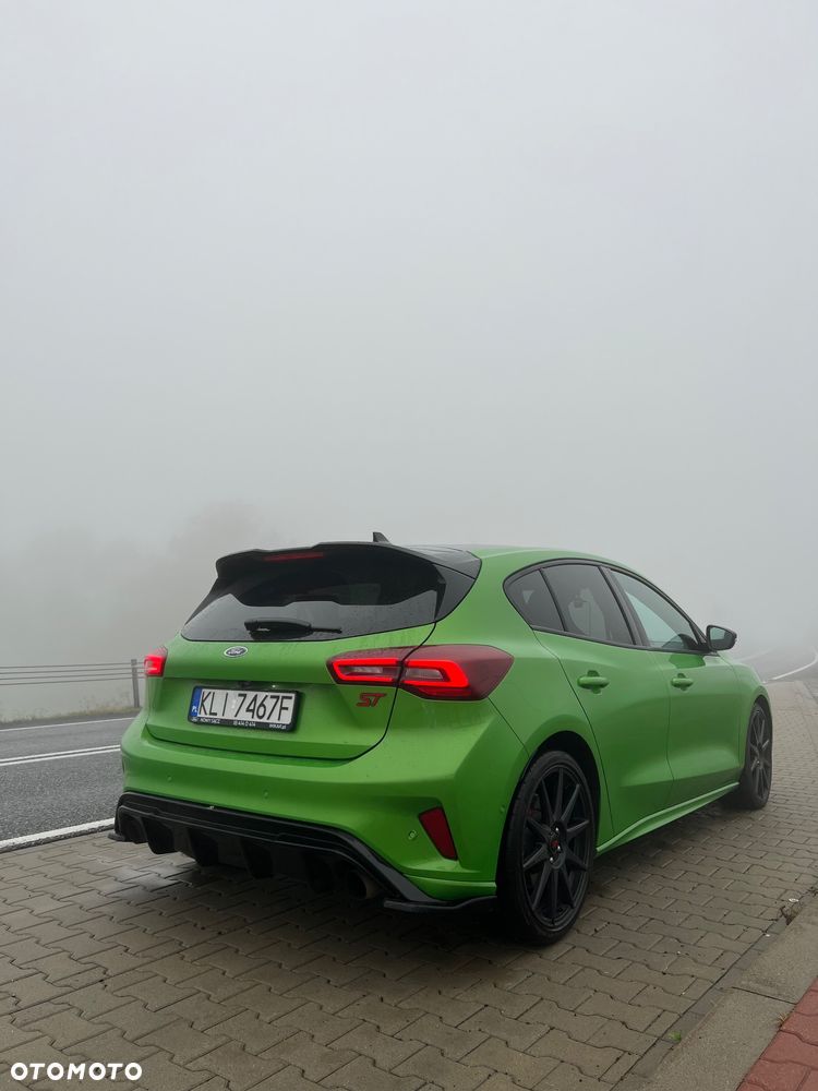 Ford Focus 2.3 EcoBoost ST X Edition - 27