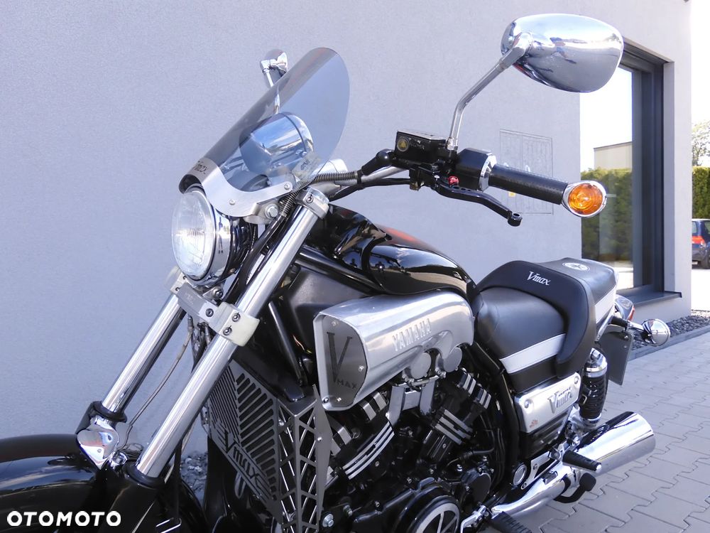 Yamaha V-MAX - 23