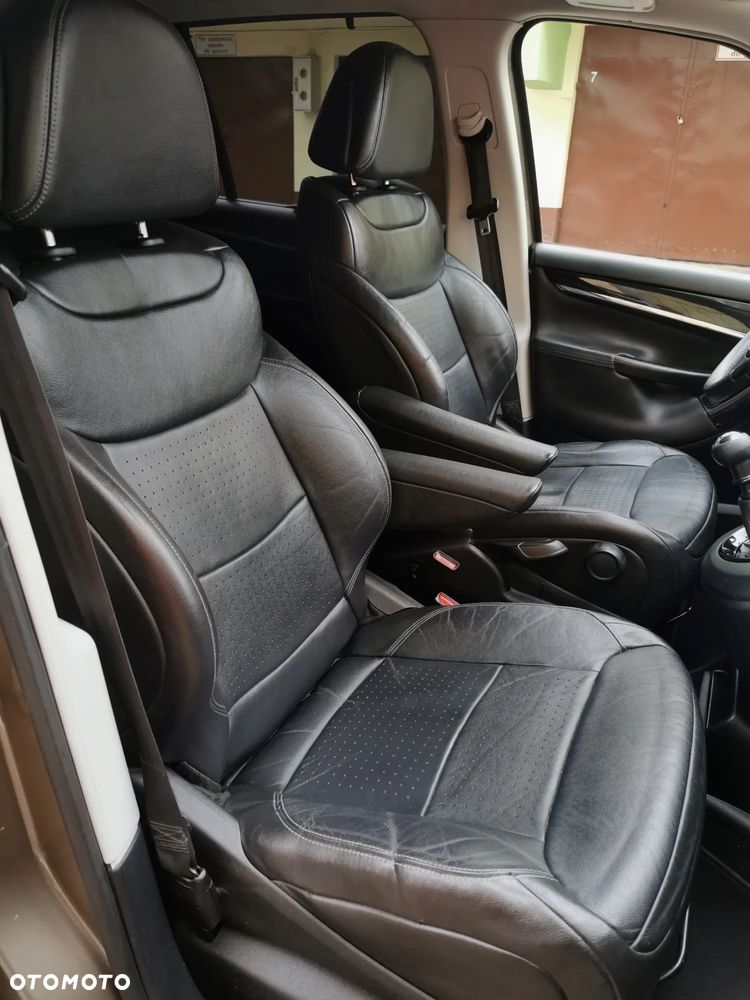 Citroën C4 Picasso 1.6 HDi FAP Exclusive - 14