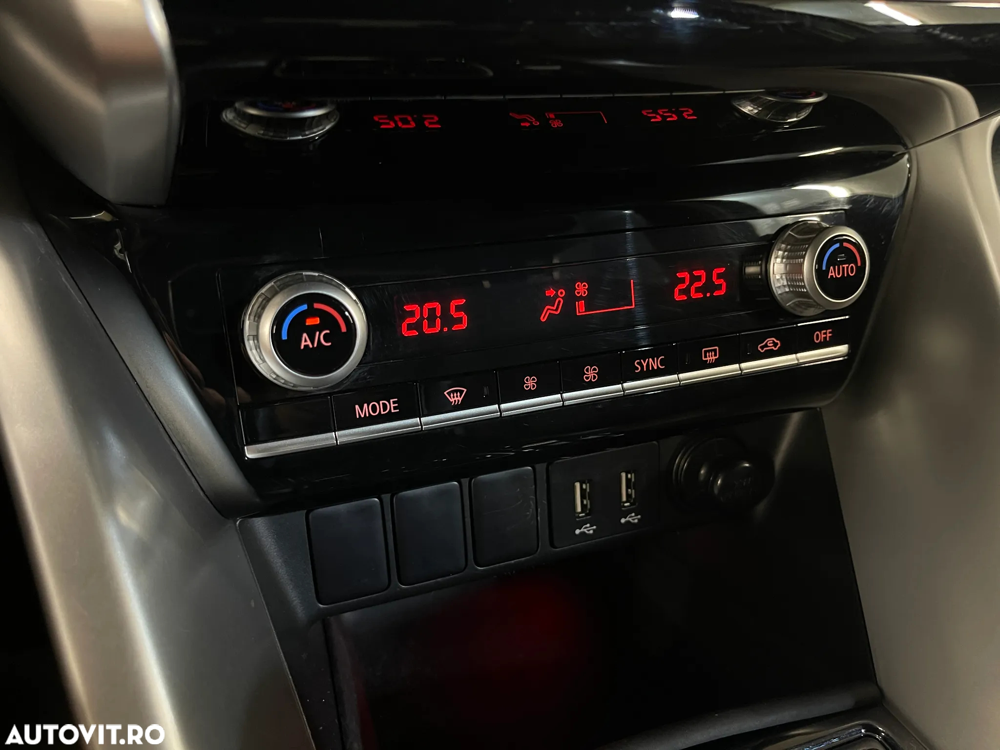 Mitsubishi Eclipse-Cross Plug-In Hybrid 4WD Plus Select - 16