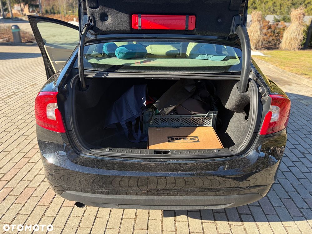 Volvo S60 D4 Geartronic - 17