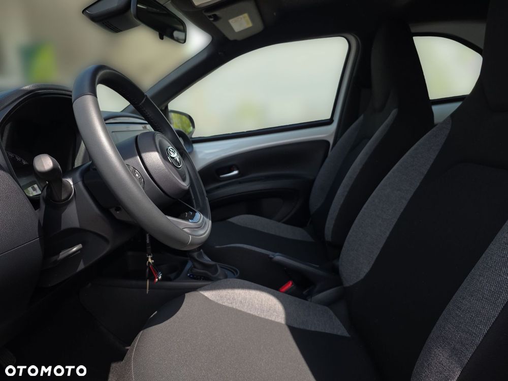 Toyota Aygo X - 15