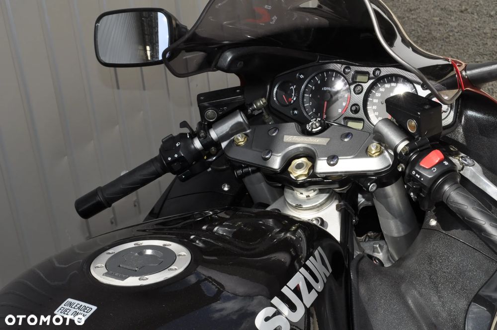 Suzuki Hayabusa - 25