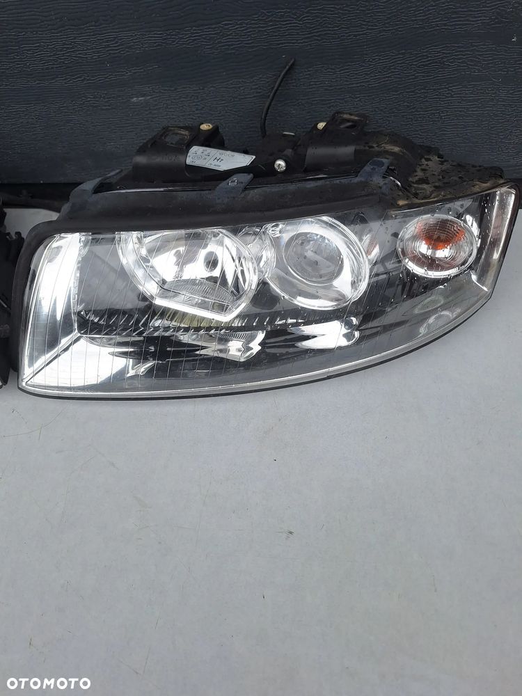 KOMPLET LAMP PRZÓD AUDI A4/B6 EUR FIRMY TYC - 2