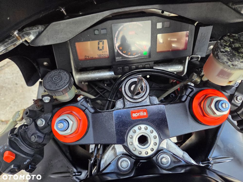 Aprilia RSV - 39