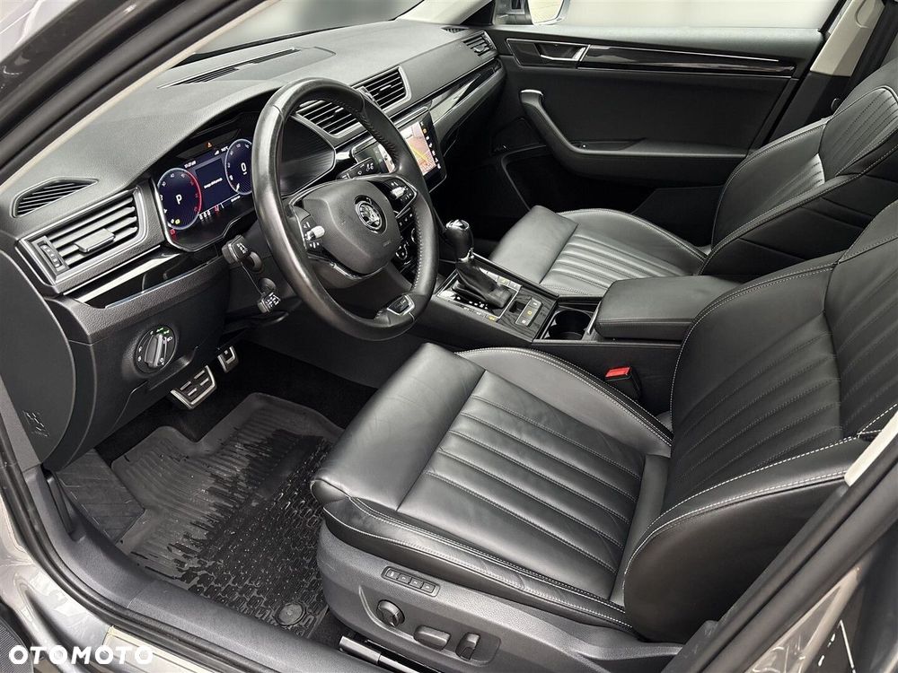 Skoda Superb 2.0 TDI SCR L&K DSG - 12
