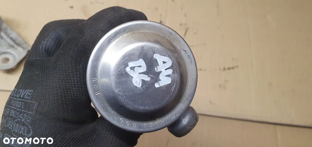 Zawór EGR Audi A4 B6 2.0 06B131817J 06B131101E - 9