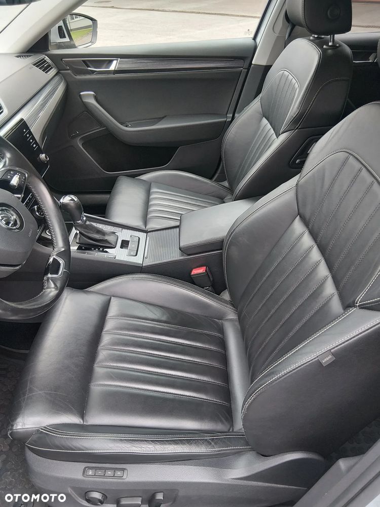 Skoda Superb 2021 photo 5