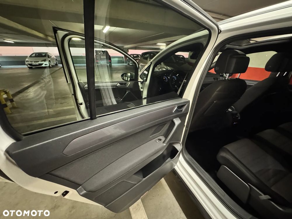 Volkswagen Touran 1.5 TSI EVO Comfortline DSG - 33