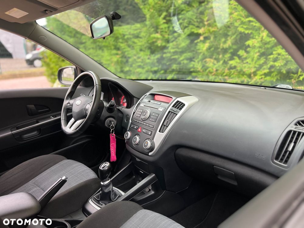 Kia Ceed Cee'd 1.4 Comfort - 11