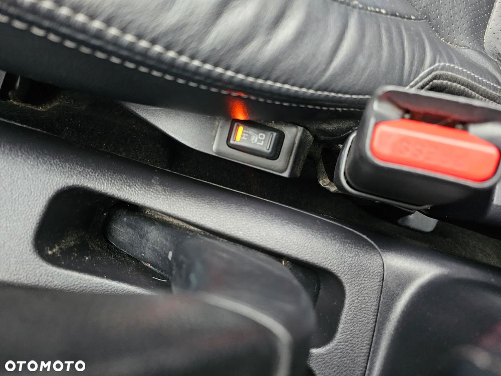 Mitsubishi ASX 1.8 DID Instyle NAVI 4WD AS&G - 16