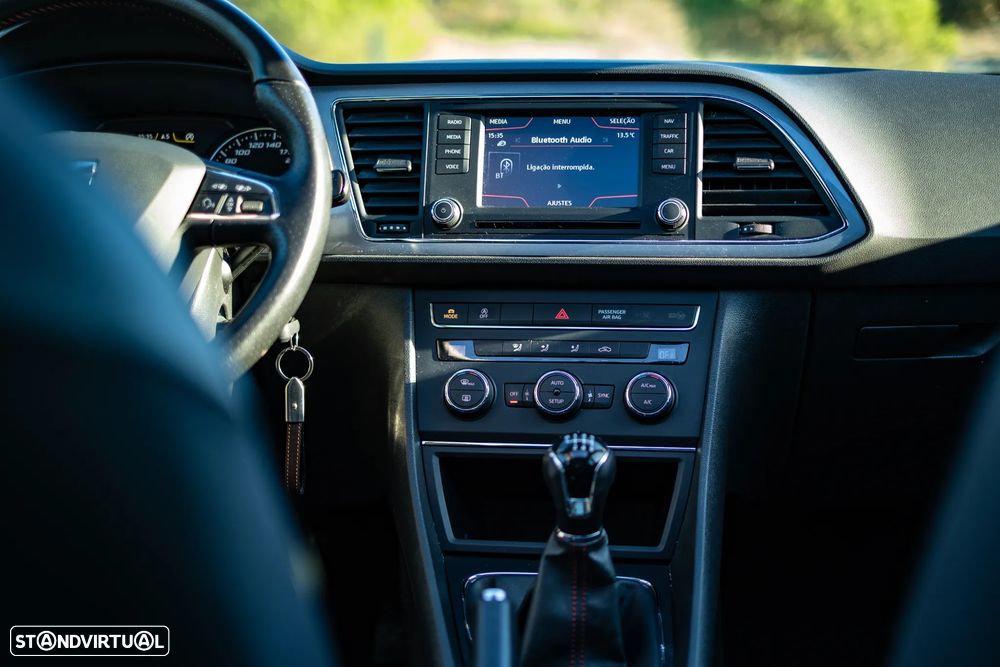 SEAT Leon ST 2.0 TDI S&S FR - 20