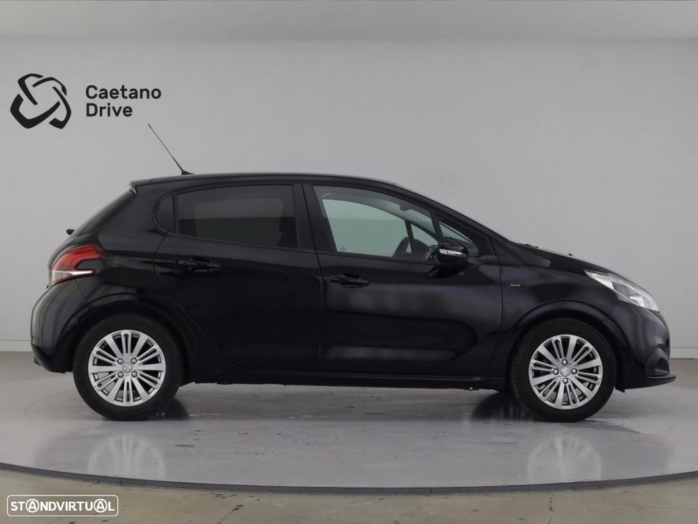 Peugeot 208 1.2 PureTech Active - 8