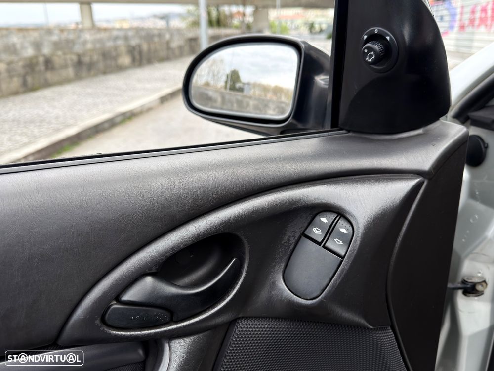 Ford Ford Focus 1.8 TDCI VAN - 8