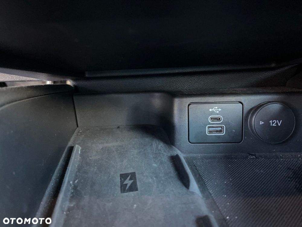 Ford Focus 1.0 EcoBoost ST-Line X - 27