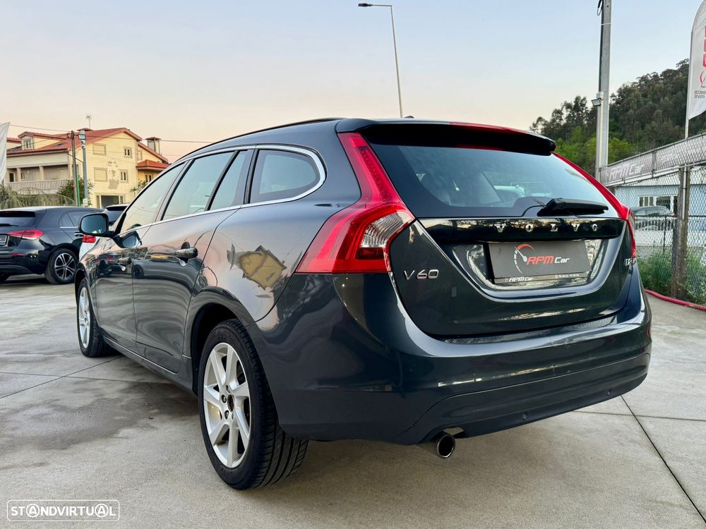 Volvo V60 - 13
