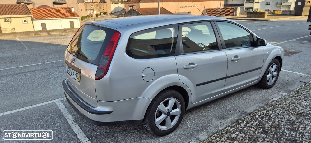 Ford Focus SW 1.6 TDCi Zetec - 7