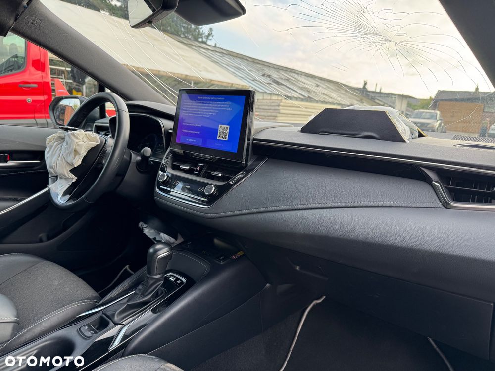 Toyota Corolla 1.8 Hybrid Style - 13