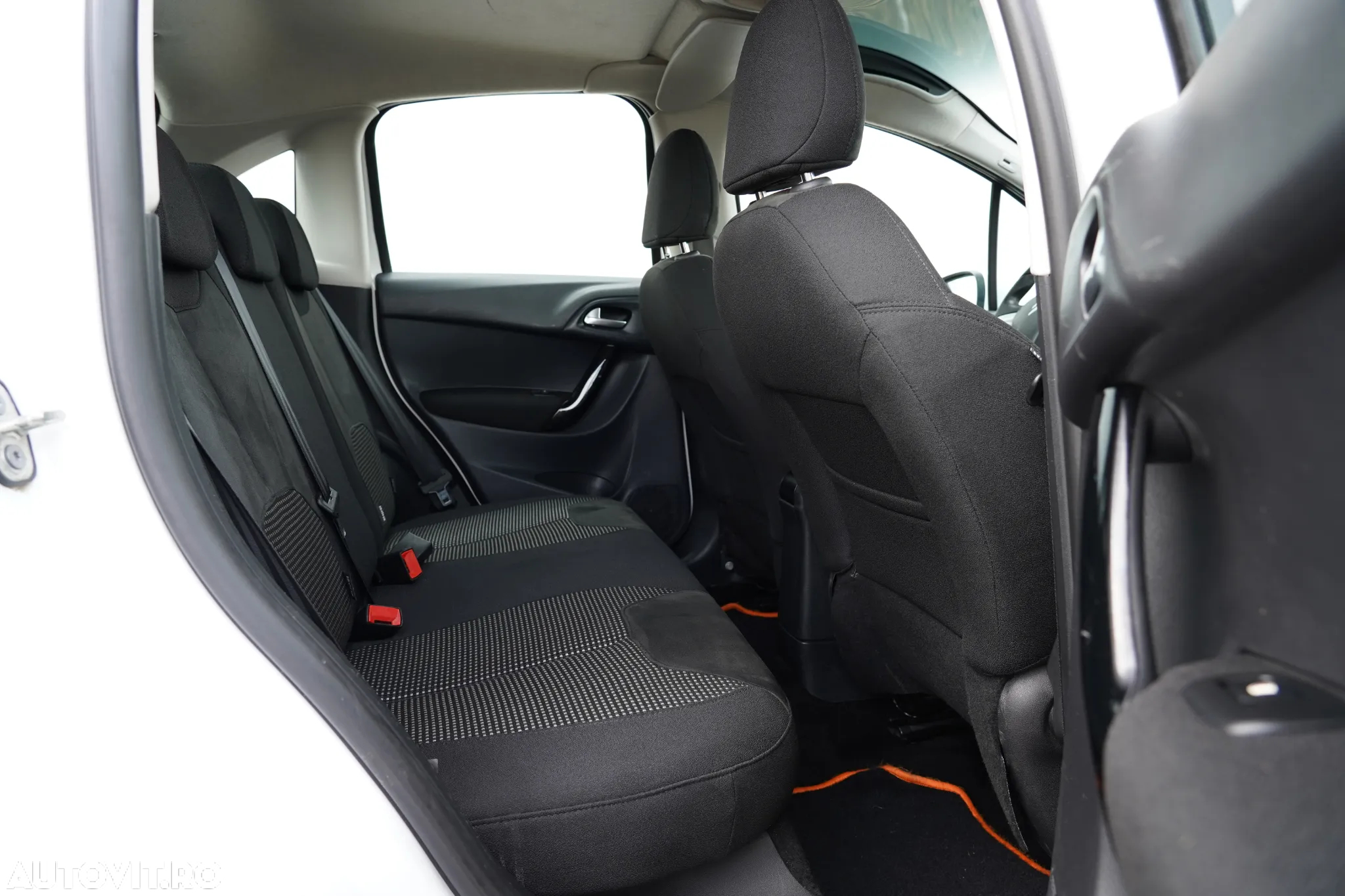 Citroën C3 1.2 VTi BVM Exclusive - 17