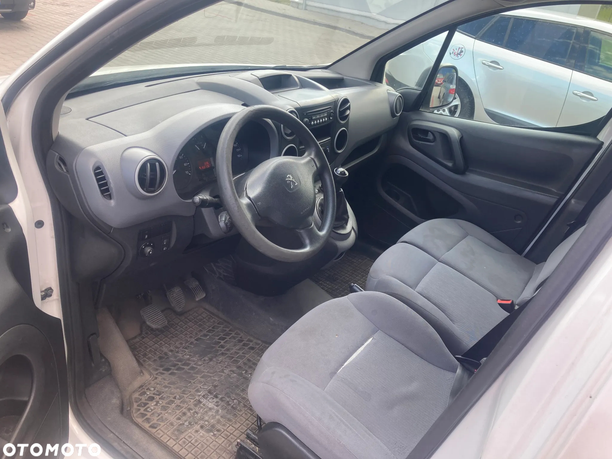 Peugeot PARTNER - 7