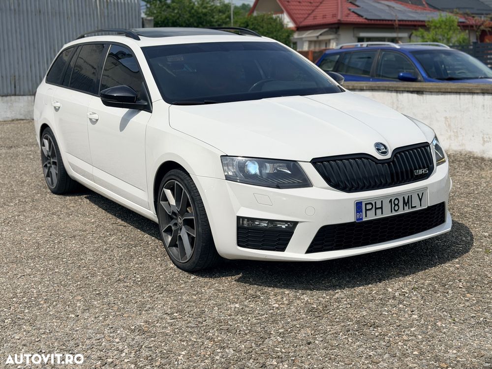 Skoda Octavia 2.0 TDI DSG RS - 4