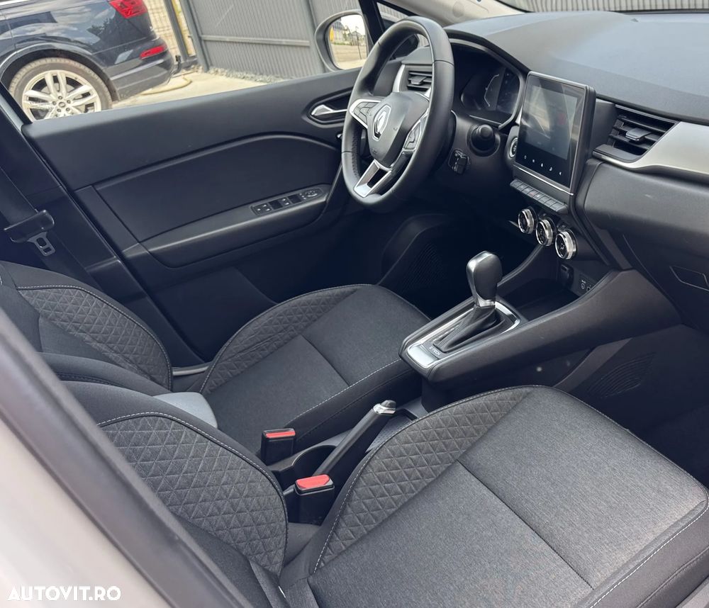 Renault Captur E-TECH Full 145 Techno - 8