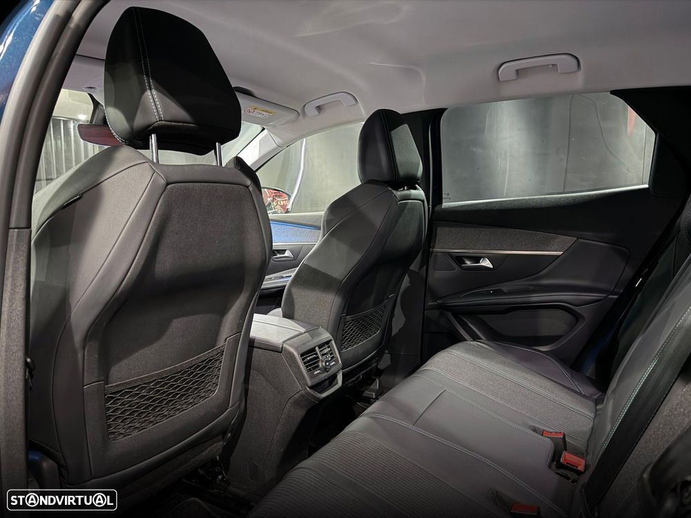 Peugeot 3008 1.6 Hybrid Allure e-EAT8 - 31