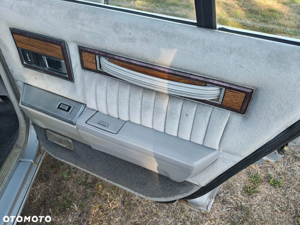 Chrysler New Yorker - 5