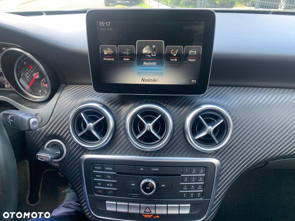 Mercedes-Benz Klasa A 180 CDI 7G-DCT AMG Line - 23