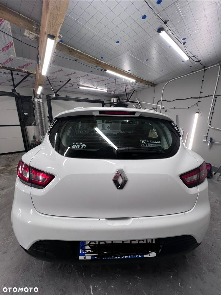 Renault Clio 1.2 16V Life - 8