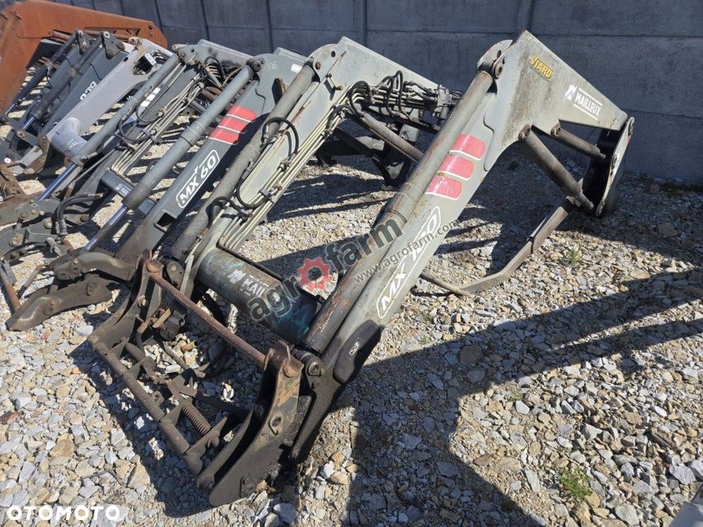 Ładowacz czołowy Mailleux MX 100 - 1