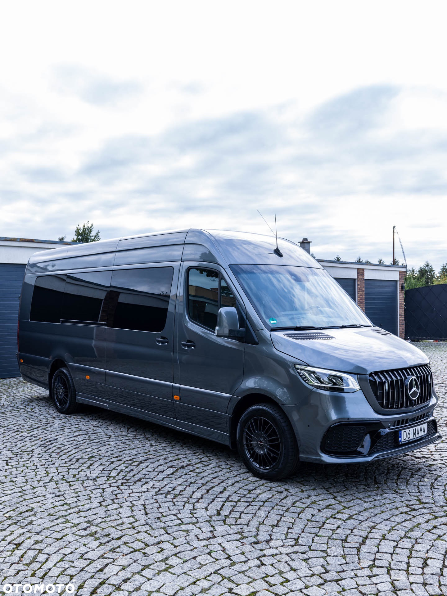 Mercedes-Benz Sprinter 319 CDI 907.233 - 11