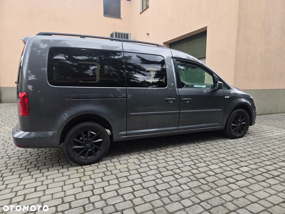 Volkswagen Caddy Maxi Comfortline 4Motion - 12