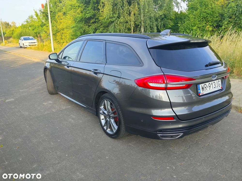 Ford Mondeo - 25