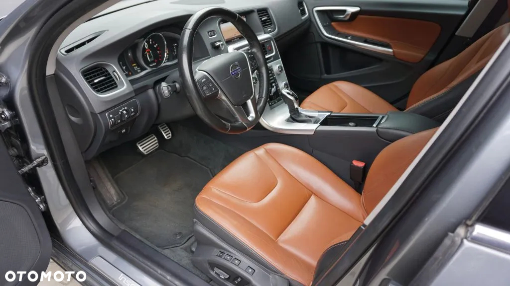 Volvo S60 2.5 T5 - 13
