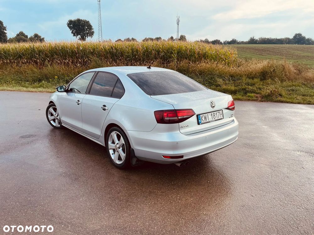 Volkswagen Jetta 2.0 TDI DPF BMT Comfortline - 3