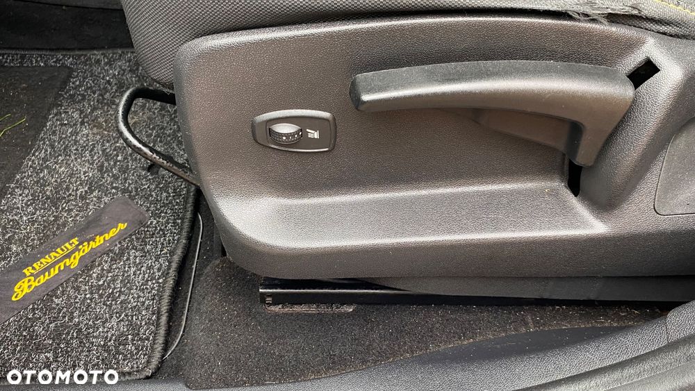 Renault Scenic 1.5 dCi Privilege EDC - 20