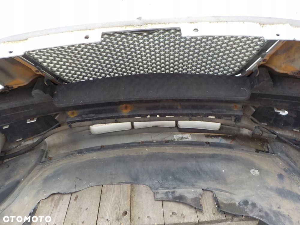 381 CHRYSLER 300 C ZDERZAK PRZÓD PRZEDNI - 4