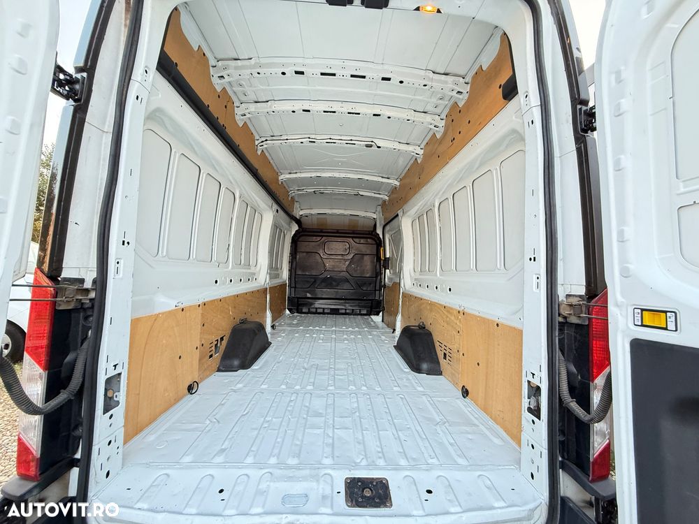 Ford Transit - 8