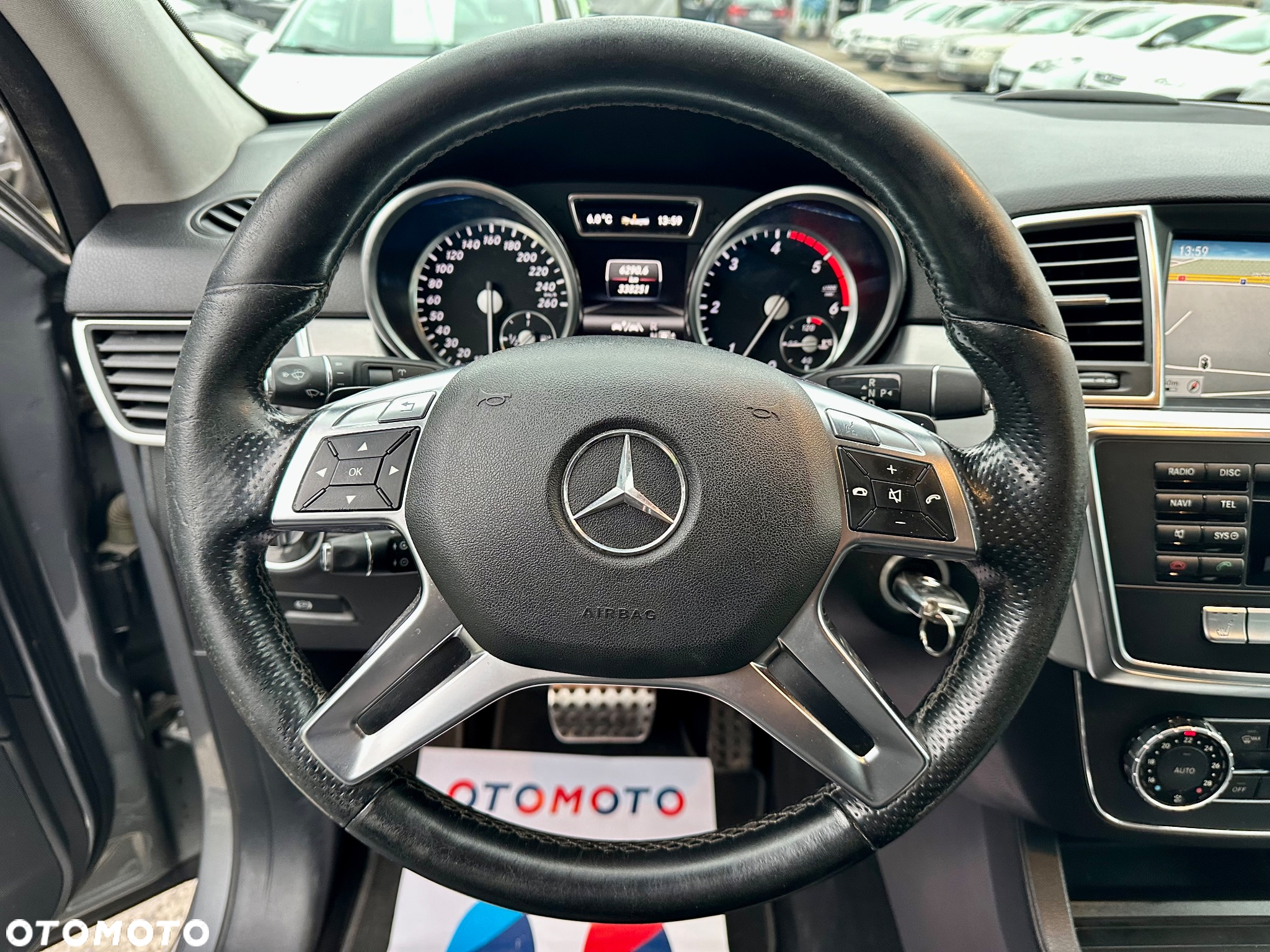 Mercedes-Benz ML 350 BlueTEC 4MATIC 7G-TRONIC - 19