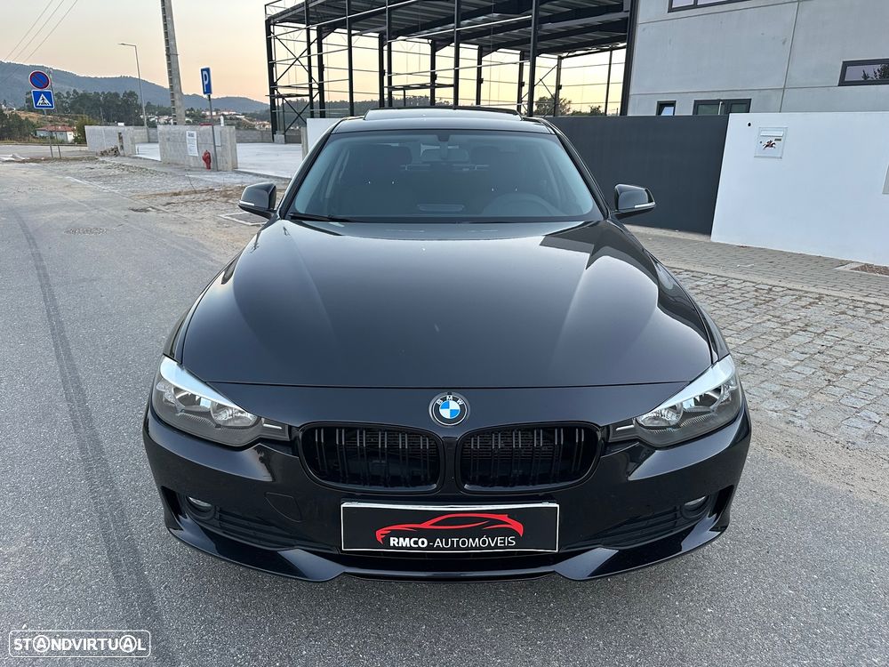 BMW 320 d Sport Line - 1
