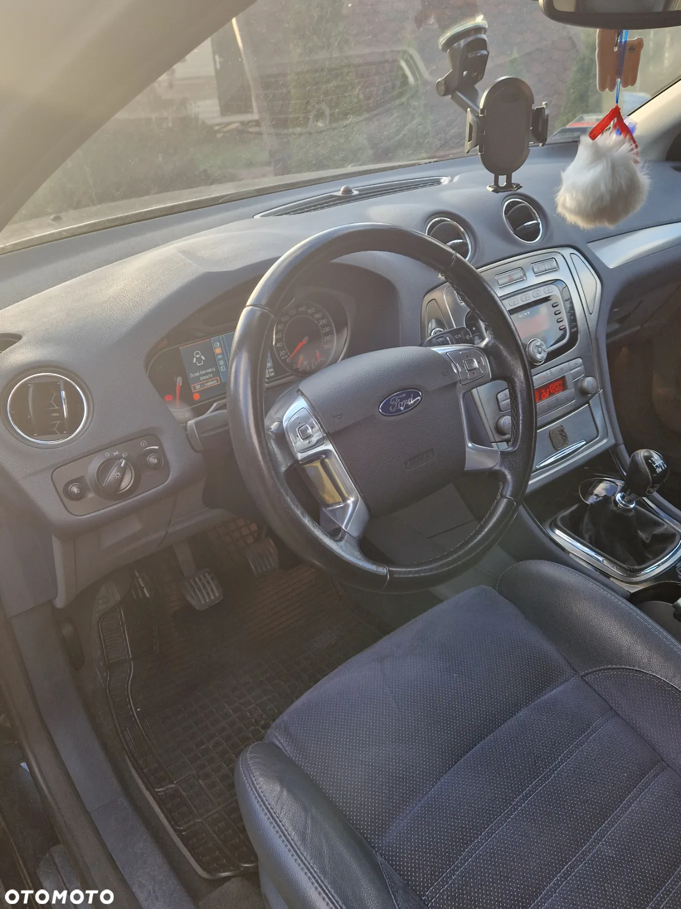 Ford Mondeo 2.5 Titanium - 20