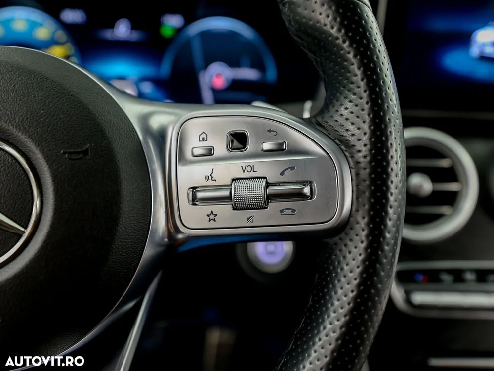 Mercedes-Benz C 200 d T 9G-TRONIC AMG Line - 28