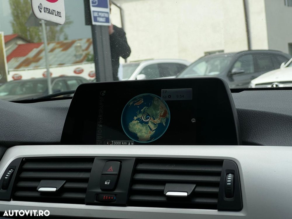 BMW Seria 3 - 11