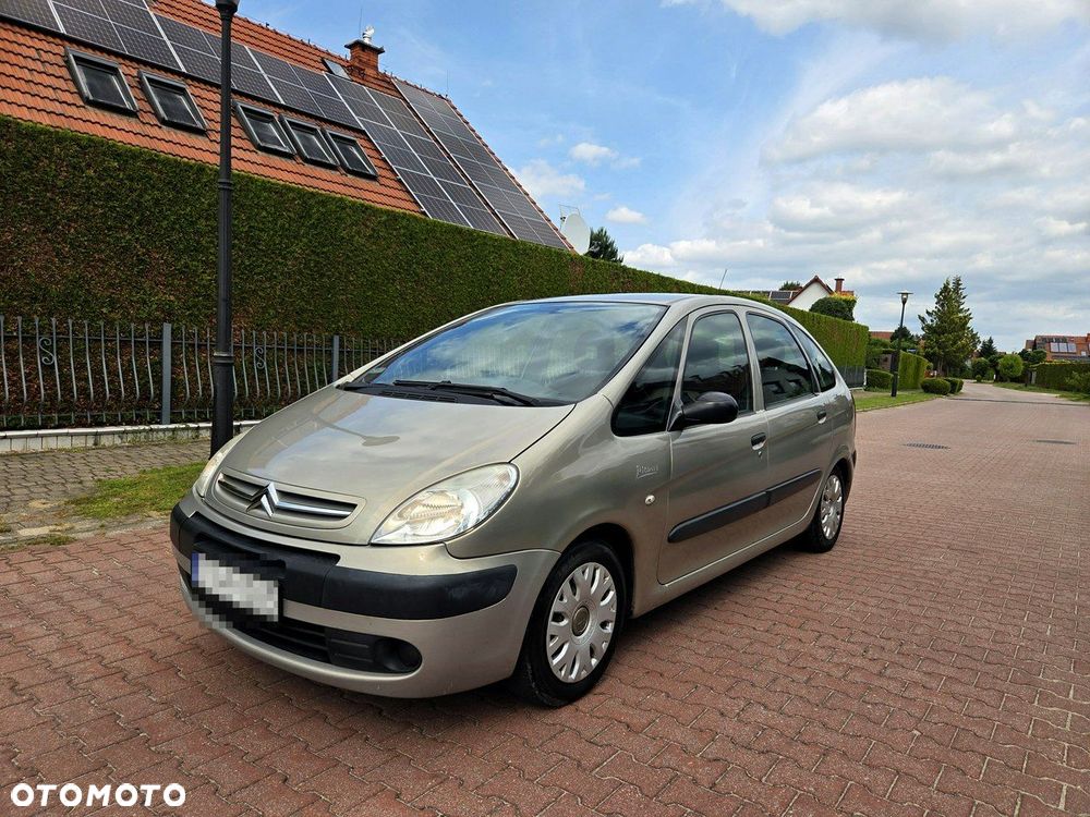 Citroën Xsara Picasso 1.6 Confort - 1