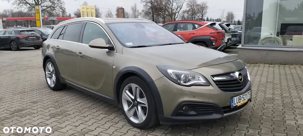Opel Insignia CT 2.0 T 4x4 EU6 - 1