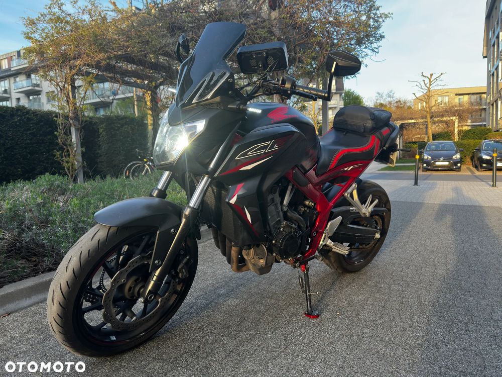 Honda CB - 1